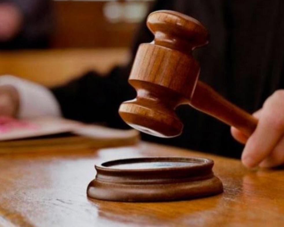 प्राथमिक शिक्षक भर्ती पर फिर कानूनी संकट, 1670 पदों का मामला पहुंचा सुप्रीम कोर्ट